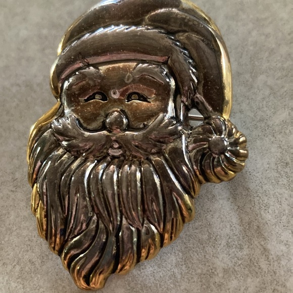 Santa Pin. - Picture 3 of 4